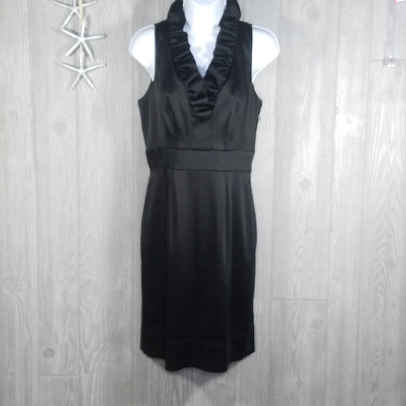 Taylor Dresses & Skirts - TAYLOR Dress Size 6 Black LBD Sheath Ruffle Sleeveless Wedding Formal